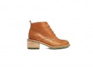 Boots stringati color cuoio