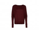 Maglia a girocollo nell’intenso “burgundy”