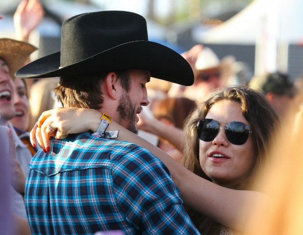 Mila Kunis e Ashton Kutcher