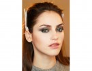 Smokey eyes verde scuro con matita