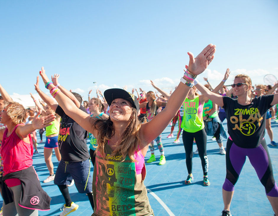 A Bibione Venezia tutti in spiaggia con Skechers Beach Fitness